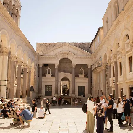 Heritage Old Town - 1 سبليت